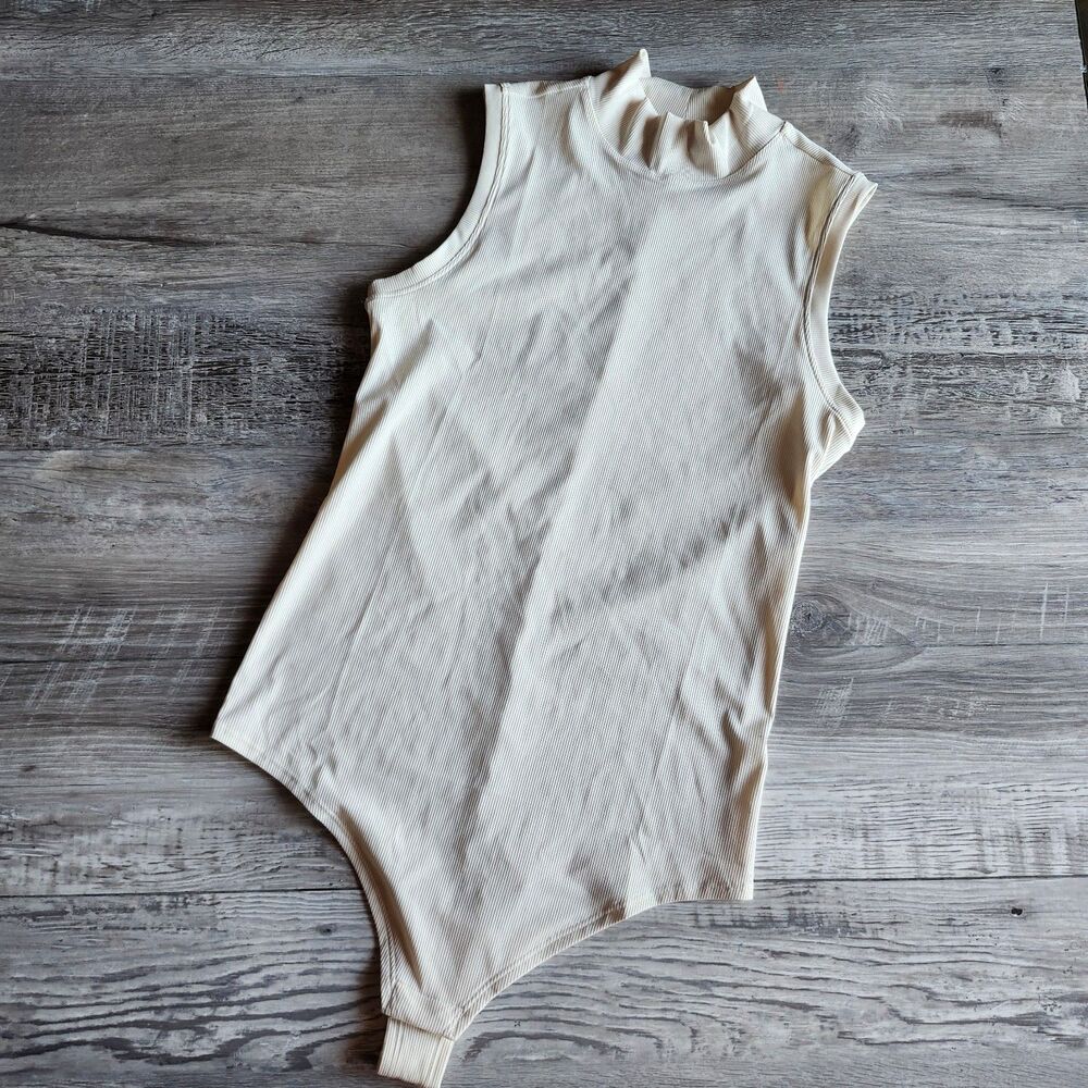 (M) Spanx Bodysuit